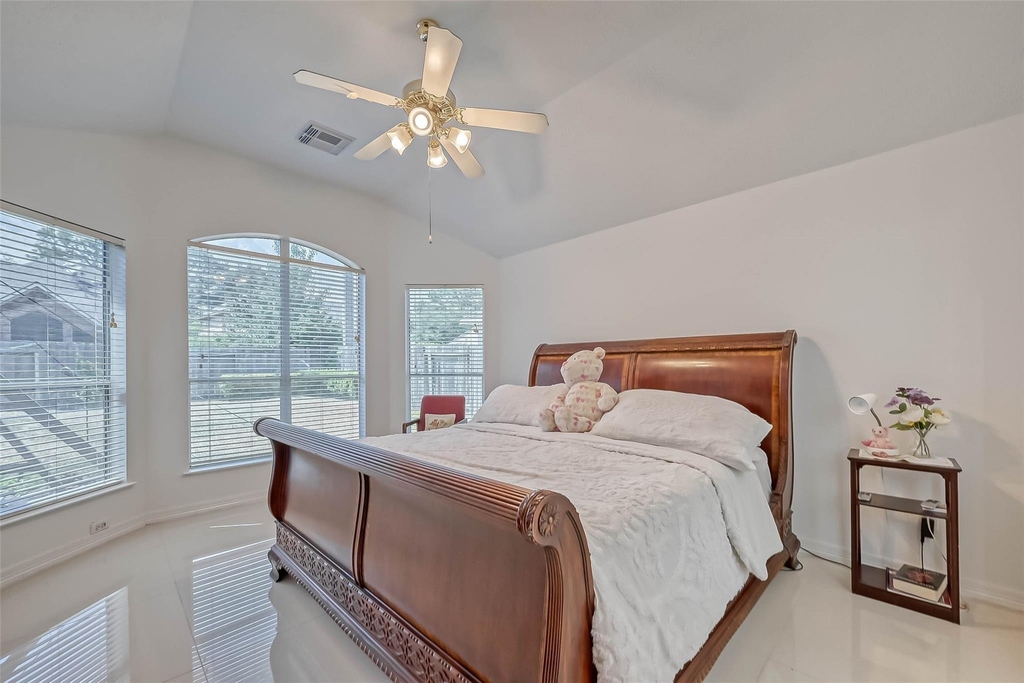 23826 Browndale Court - Photo 27