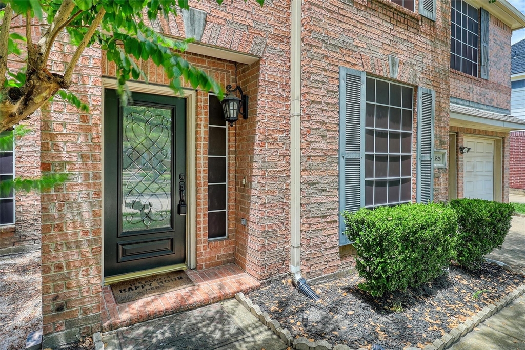 23826 Browndale Court - Photo 4