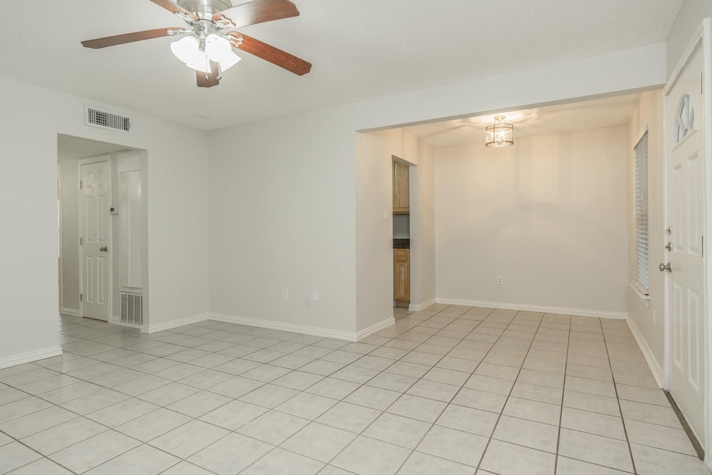 600 19th Street - Photo 3