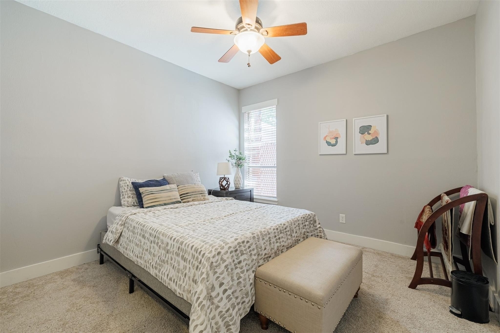 1319 Ambergate Drive - Photo 12