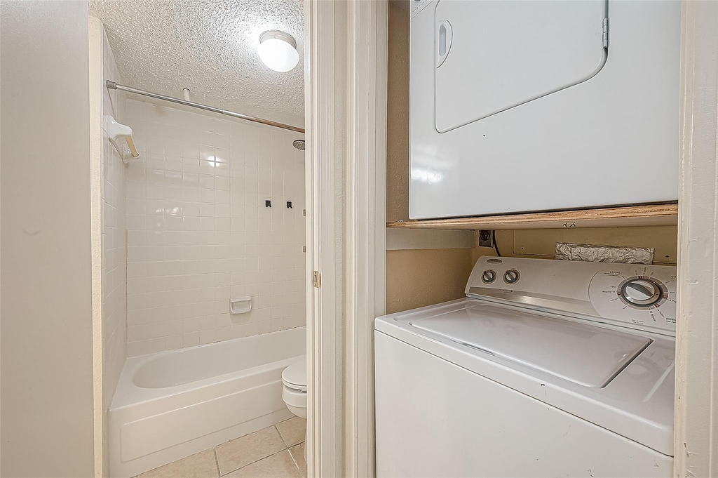 2750 Holly Hall Street - Photo 11
