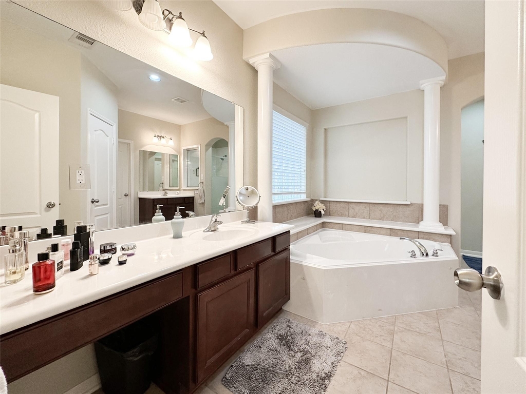6118 Coastal Grove Ln - Photo 16