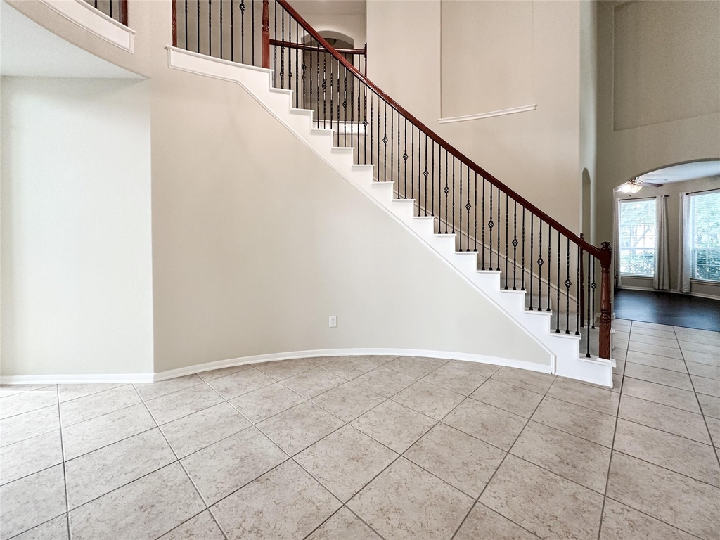 6118 Coastal Grove Ln - Photo 3