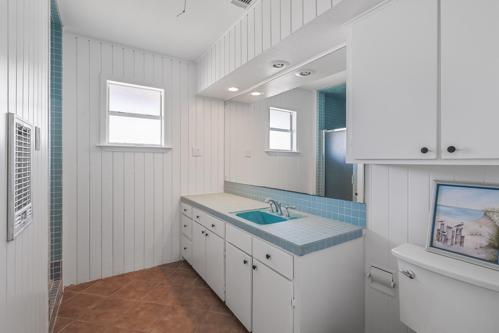 4907 Jolly Roger Road - Photo 13