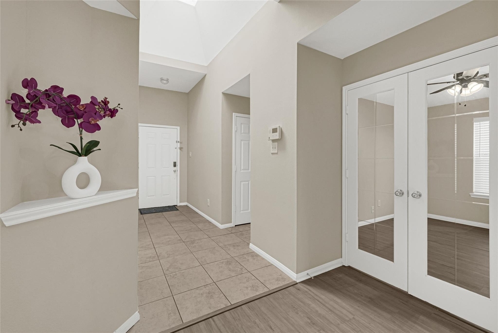 8123 Solara Bend - Photo 1