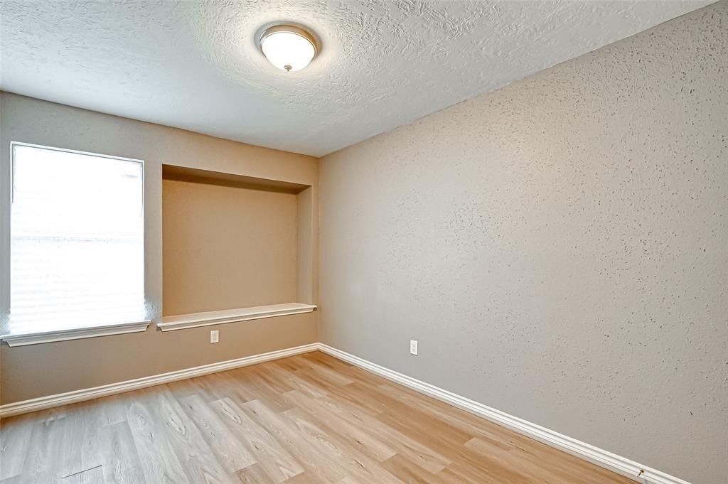 10252 Cottage Field Road - Photo 11