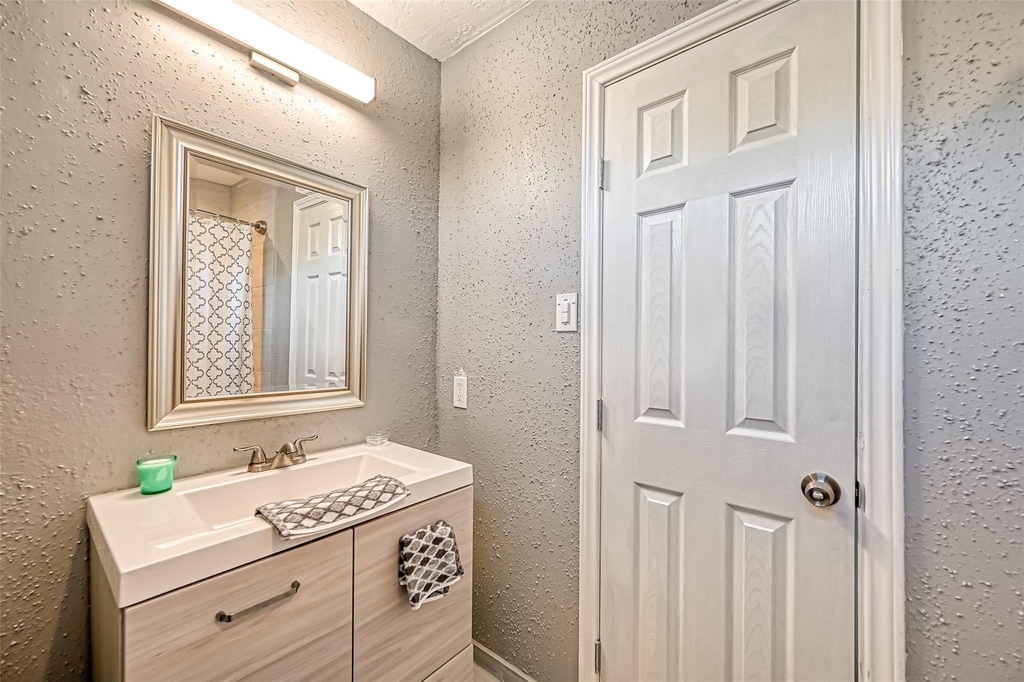 10252 Cottage Field Road - Photo 4