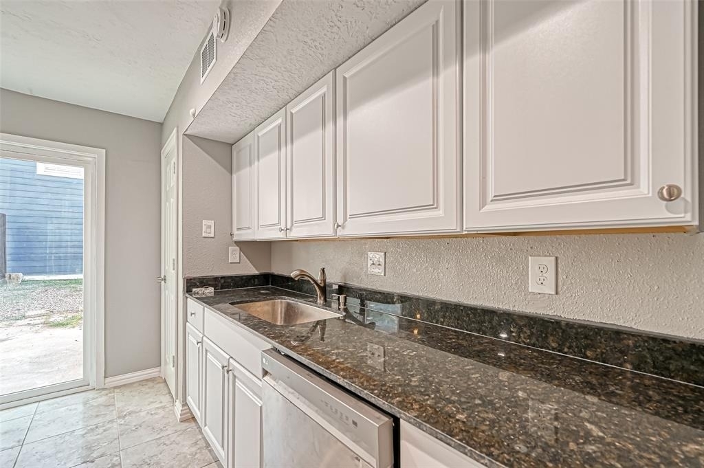 10252 Cottage Field Road - Photo 10