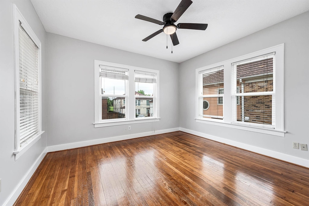 2509 Arbor Street - Photo 8