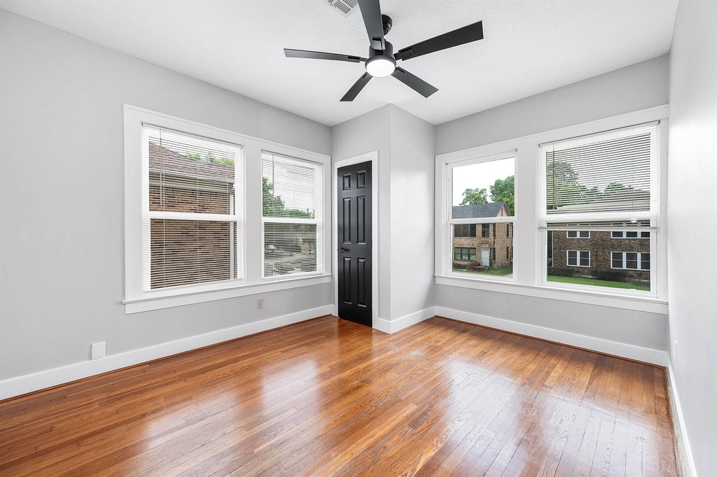 2509 Arbor Street - Photo 17