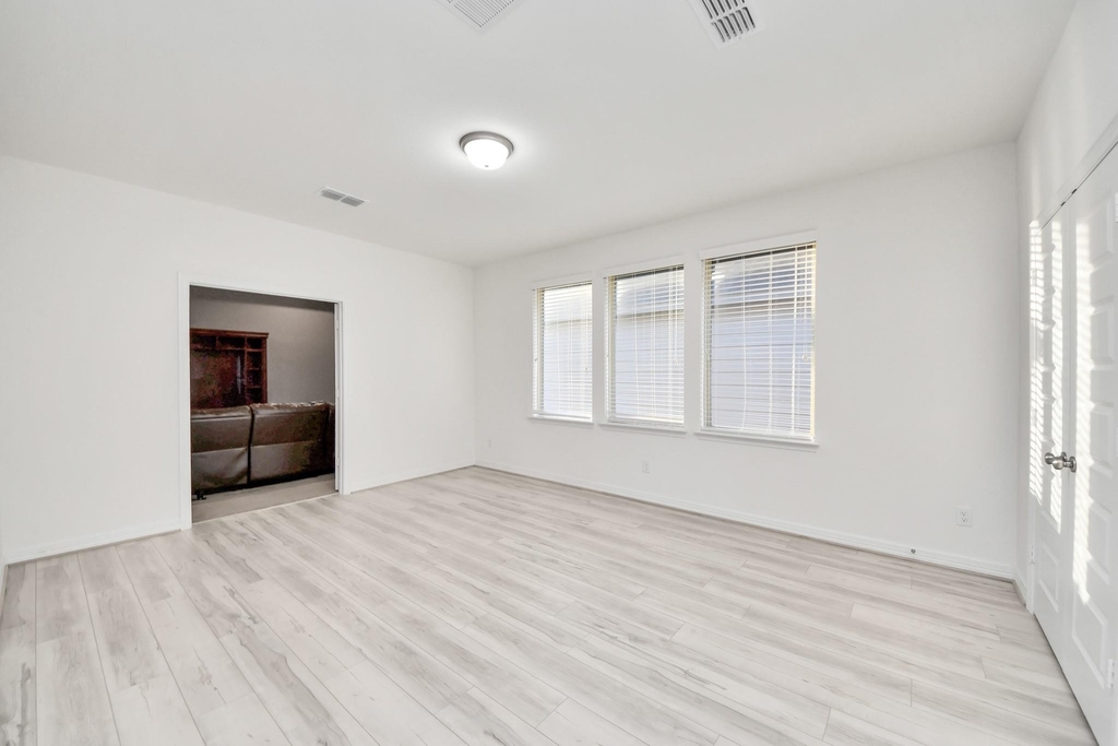 6707 Regatta Park Lane - Photo 14