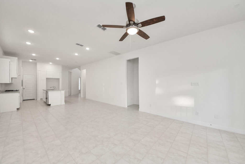 6707 Regatta Park Lane - Photo 38