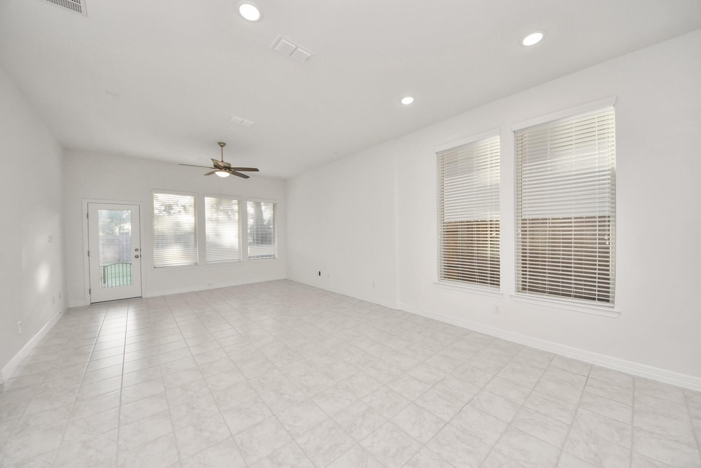 6707 Regatta Park Lane - Photo 30