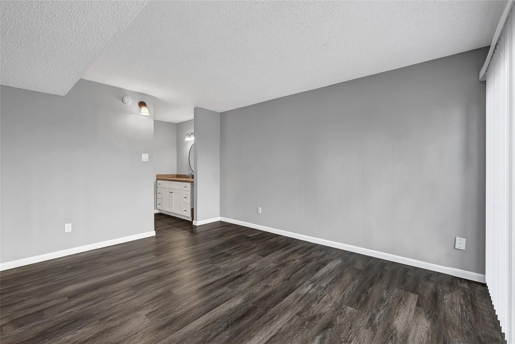 12111 Lemon Ridge Lane - Photo 15