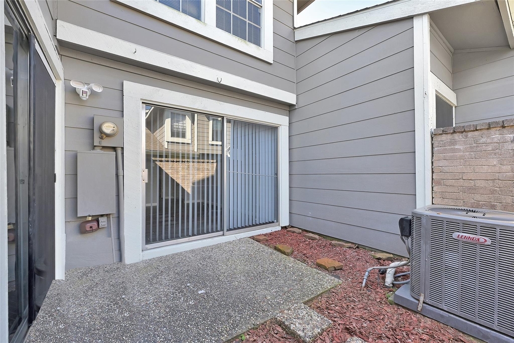 12111 Lemon Ridge Lane - Photo 6