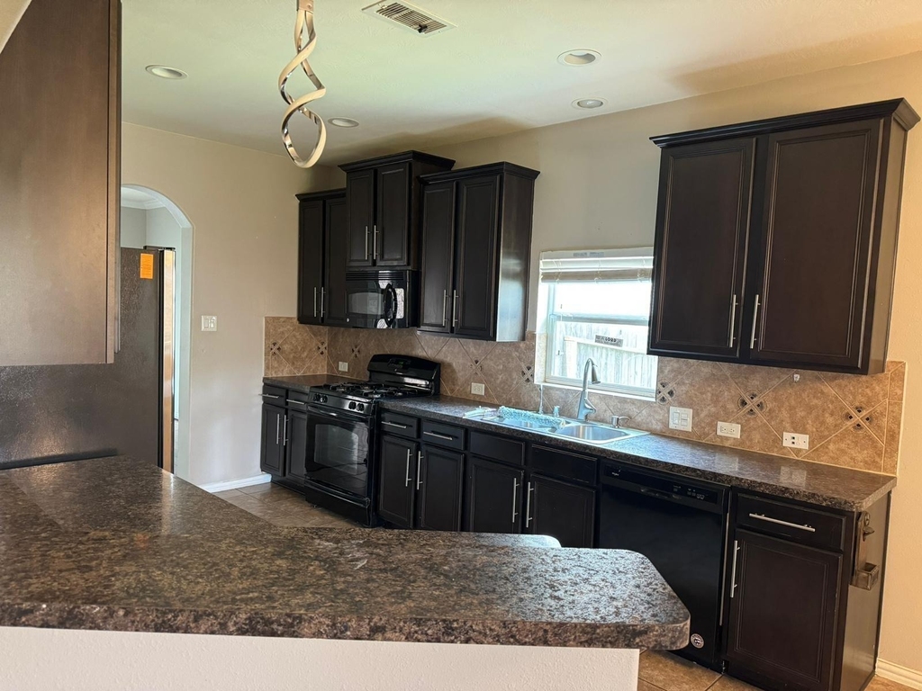25614 Crisp Spring Lane - Photo 4