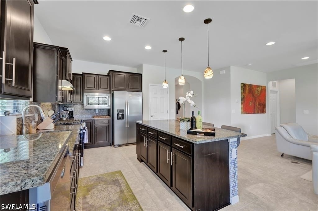 7103 Lily Way - Photo 2