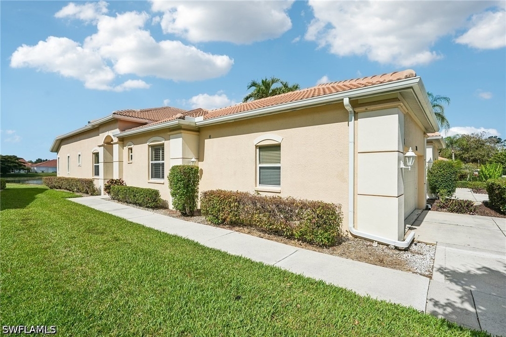 7895 Sanctuary Circle - Photo 1