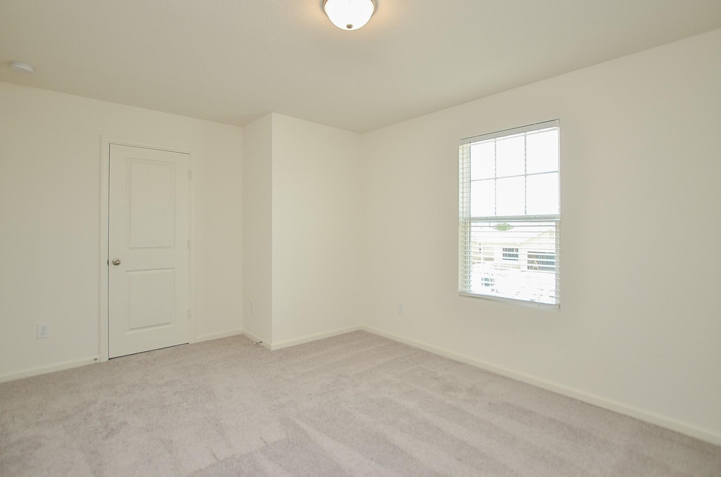 1025 Long Bay Ct - Photo 22