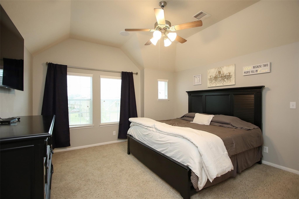 8517 Sunset Loch Drive - Photo 13