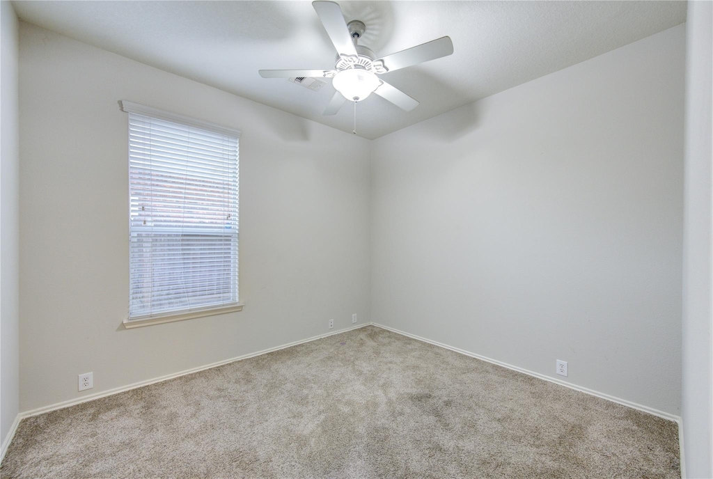 9503 Herons Grove Lane - Photo 18