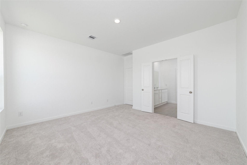 6738 Violet Clover Avenue - Photo 15