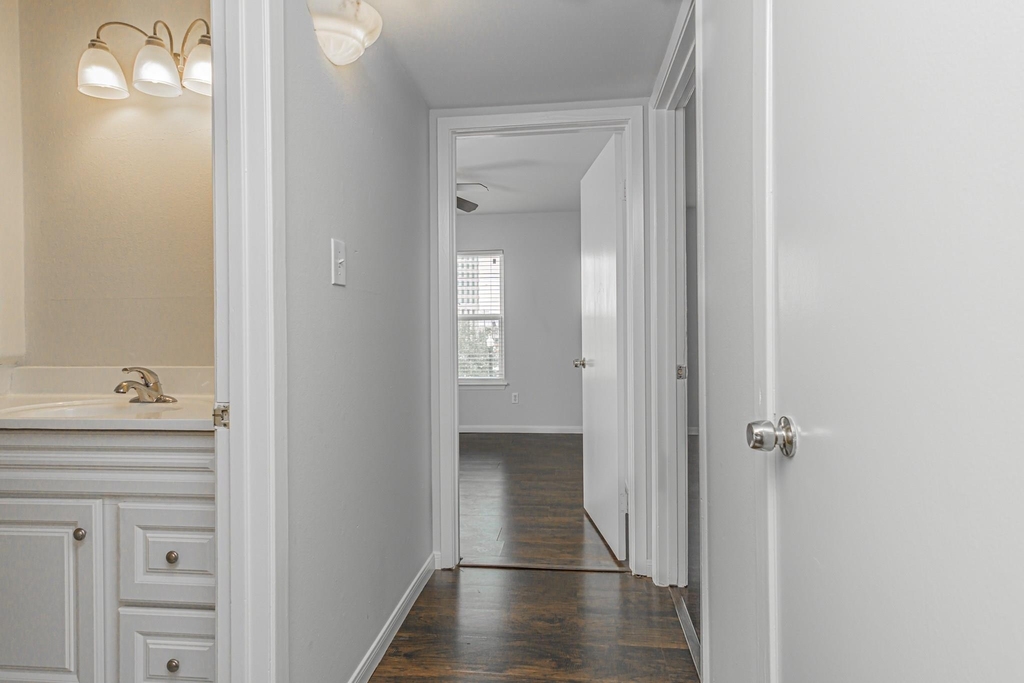 600 19th Street - Photo 11