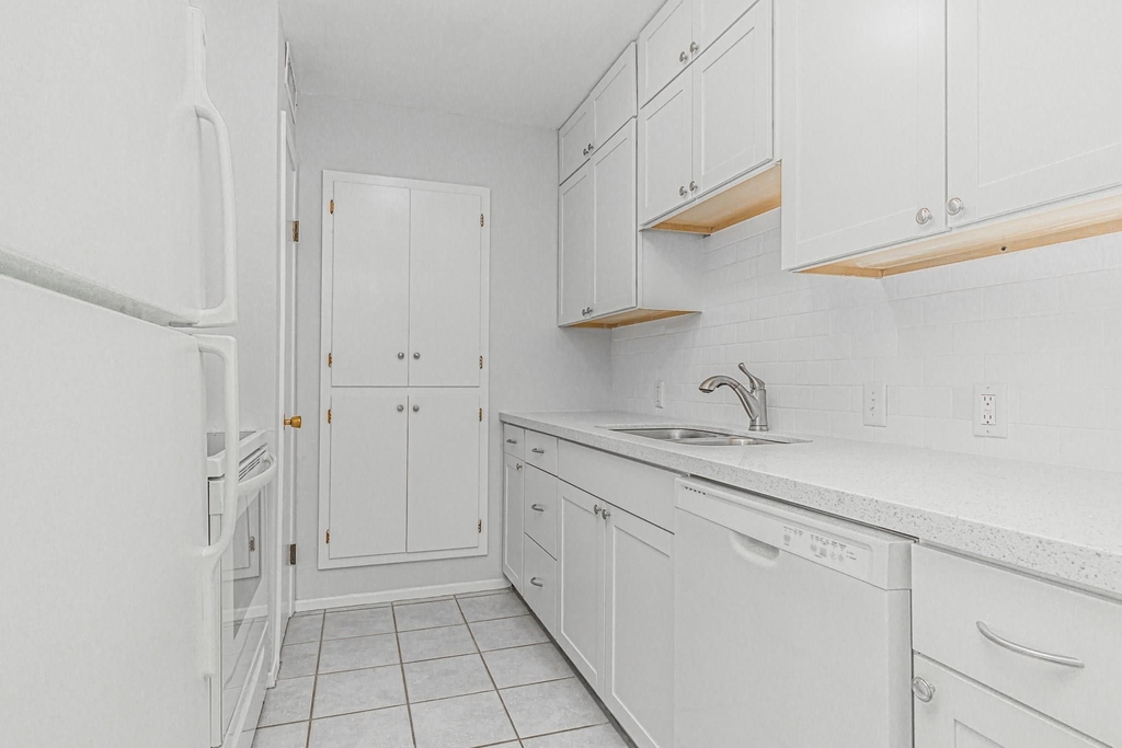 600 19th Street - Photo 8