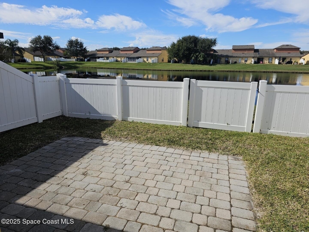 4570 Radiant Way - Photo 16