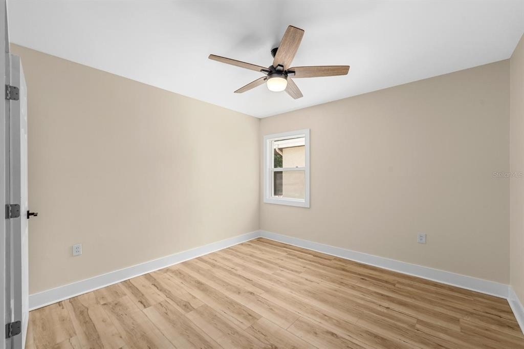 10707 N Rome Avenue - Photo 12