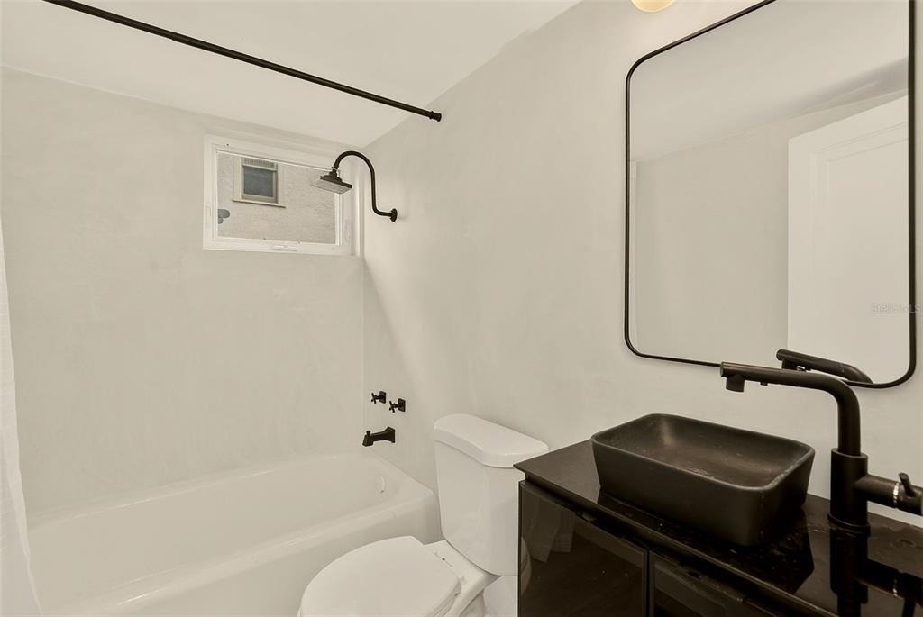 925 16th Avenue N - Photo 19
