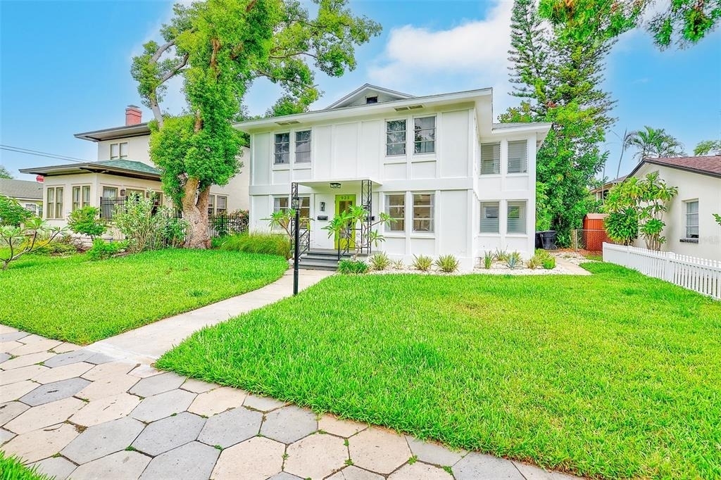 925 16th Avenue N - Photo 32