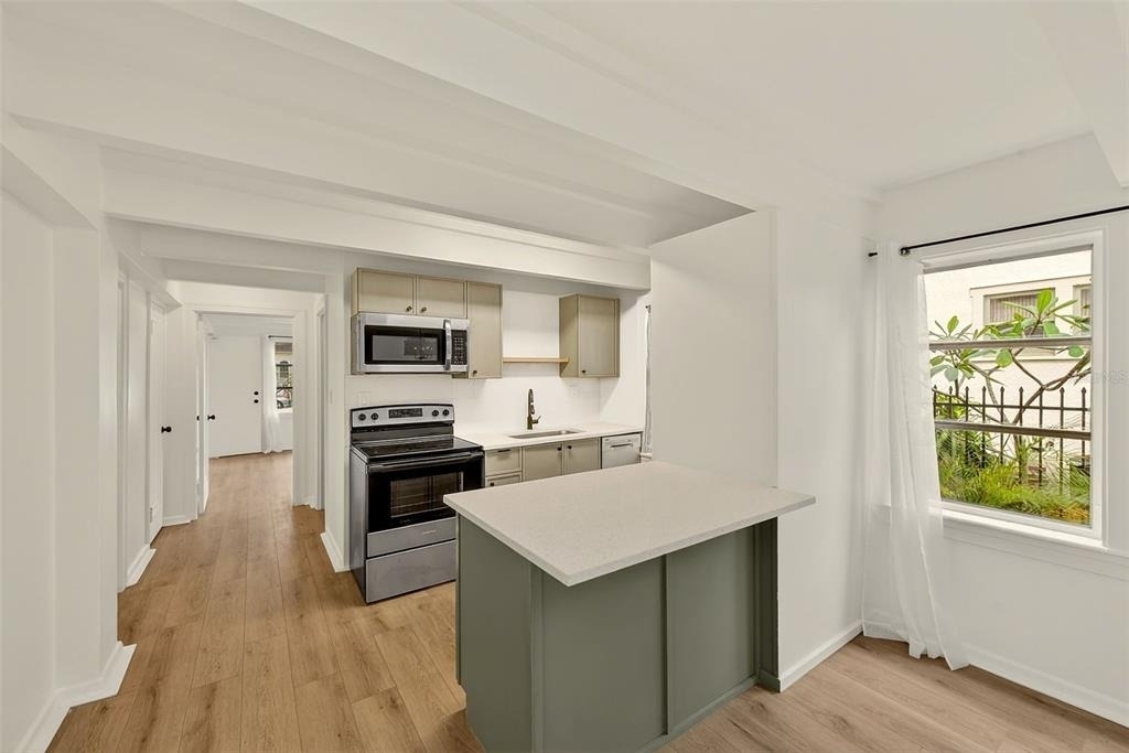 925 16th Avenue N - Photo 8
