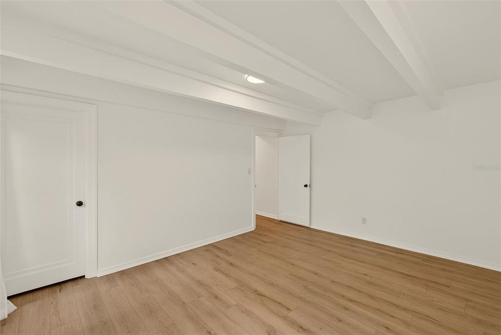 925 16th Avenue N - Photo 16