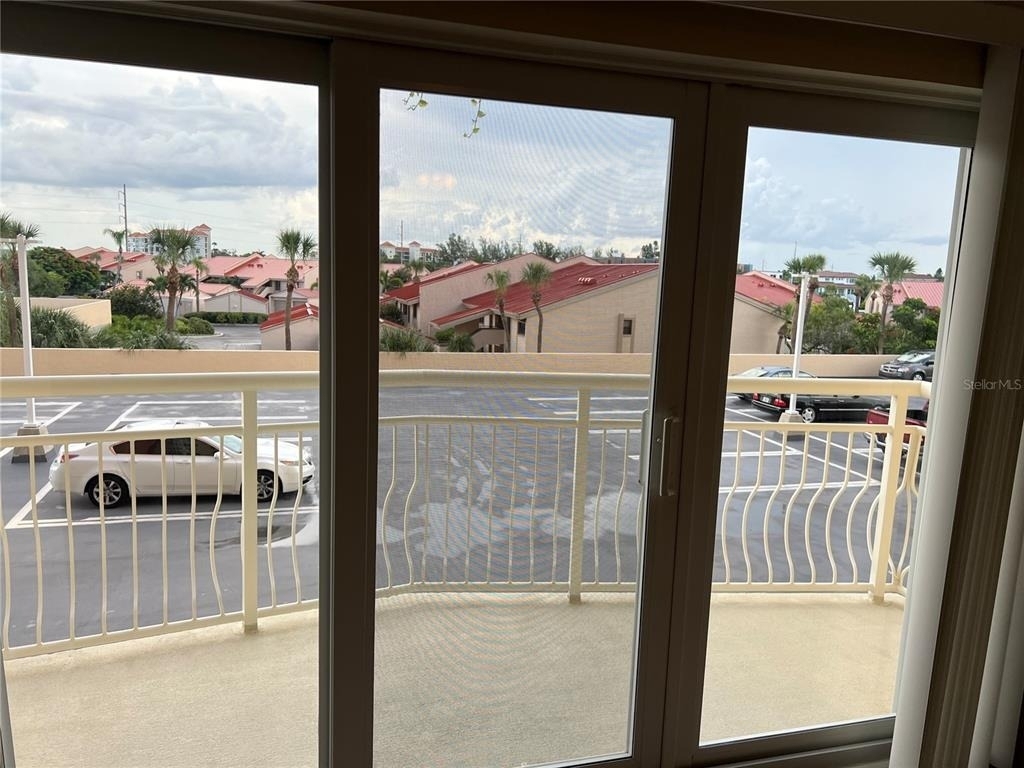 4900 Brittany Drive S - Photo 20