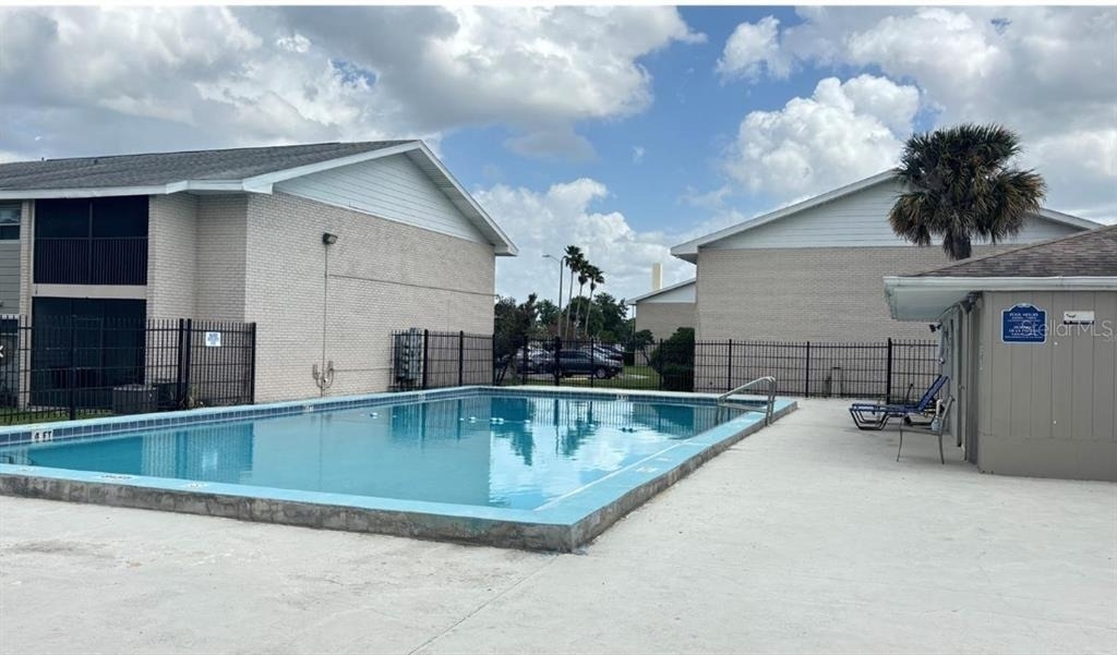 860 Sky Lake Circle - Photo 25