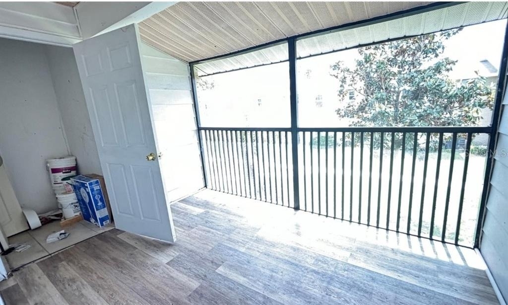 860 Sky Lake Circle - Photo 5