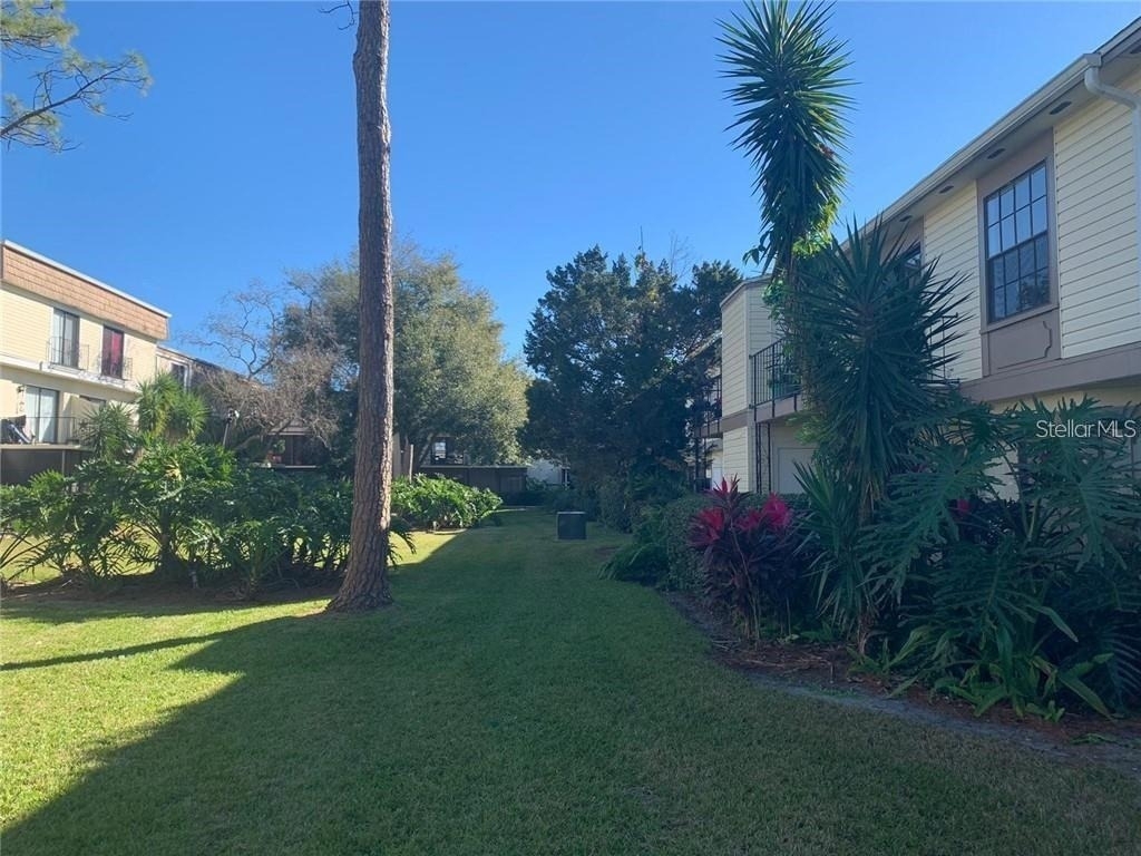 6043 Village Circle - Photo 15