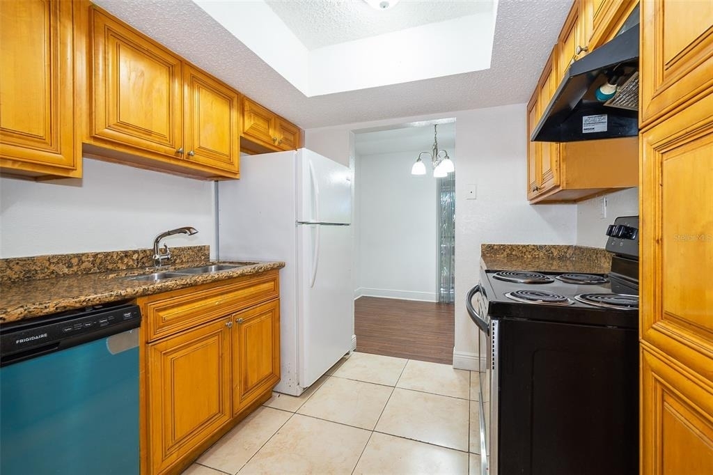 4779 S Texas Avenue - Photo 4