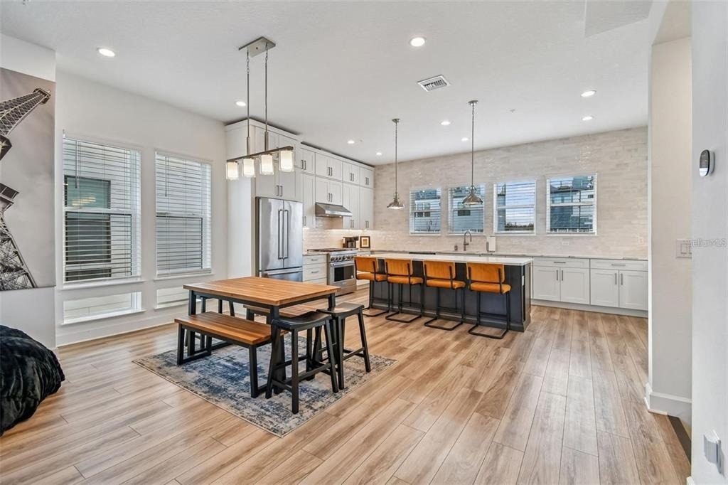 2332 Brix Streets - Photo 15