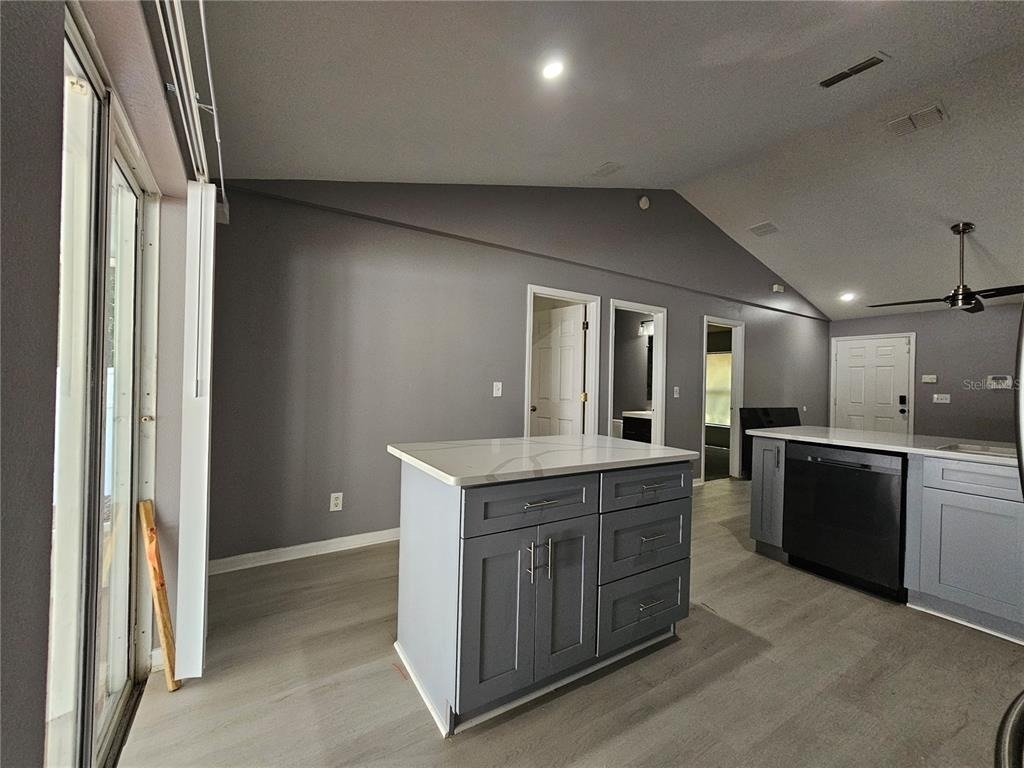 622 Brooke Court - Photo 4