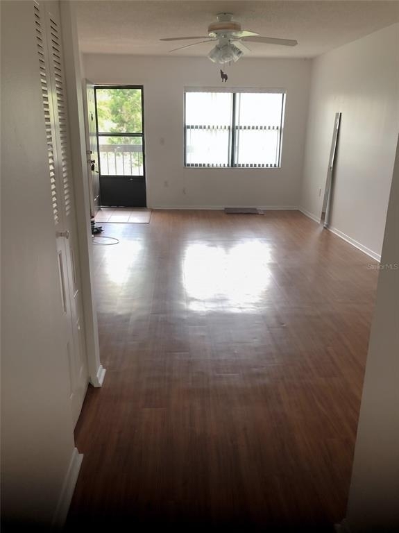 305 30th Avenue W - Photo 2