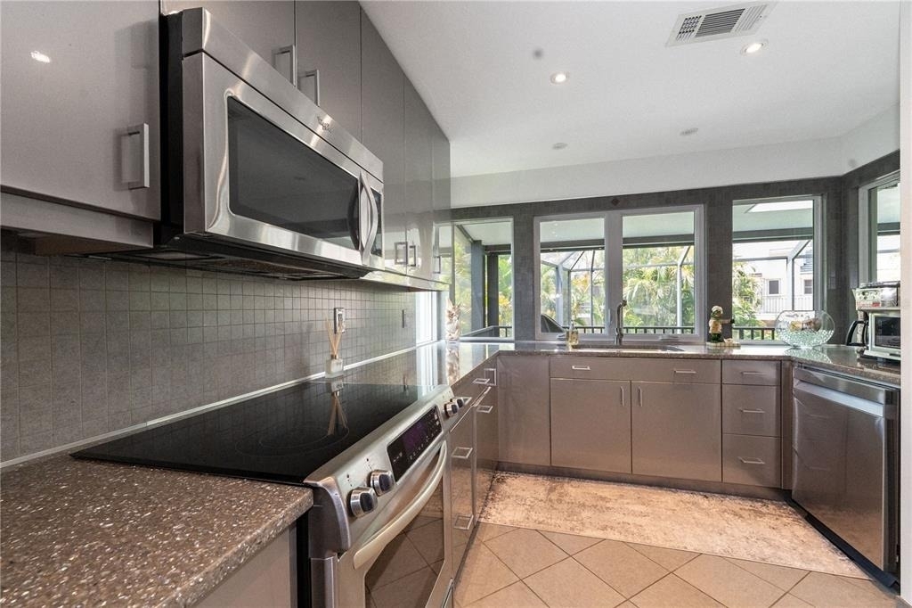 3210 Bayou Sound - Photo 10