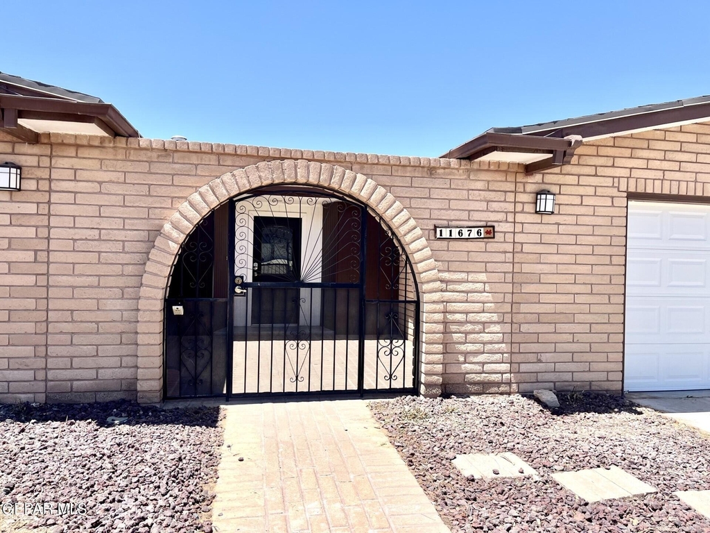 11676 Andrienne Drive - Photo 1