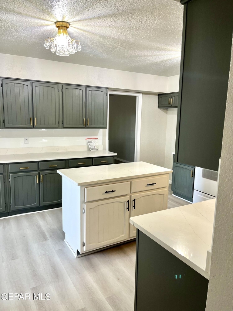 11676 Andrienne Drive - Photo 22
