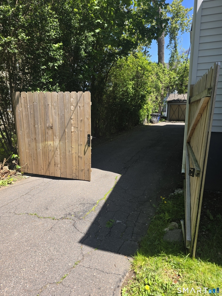 242 Enfield Street - Photo 13