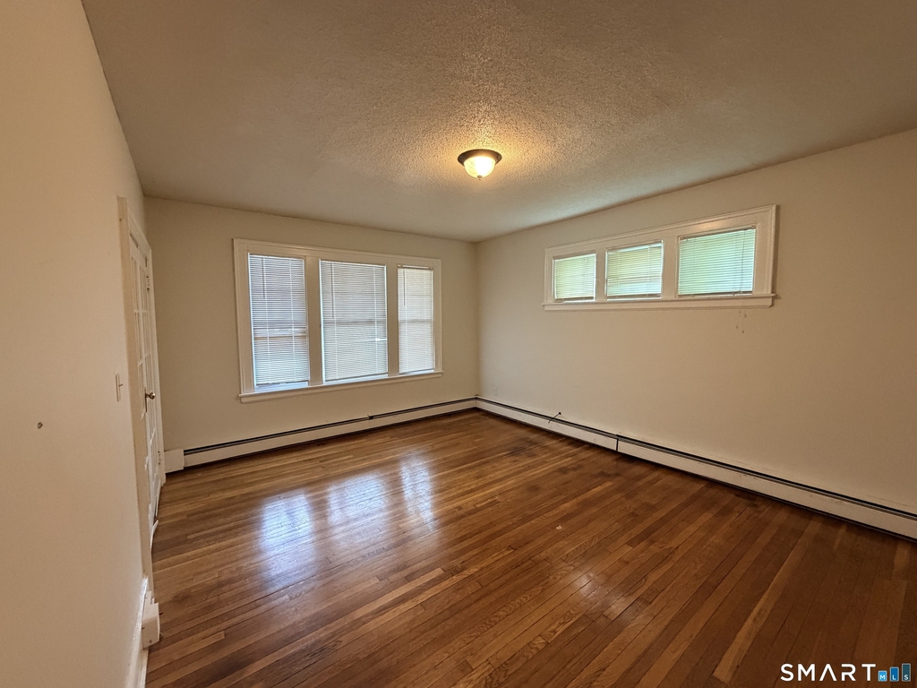152 Lyons Street - Photo 6