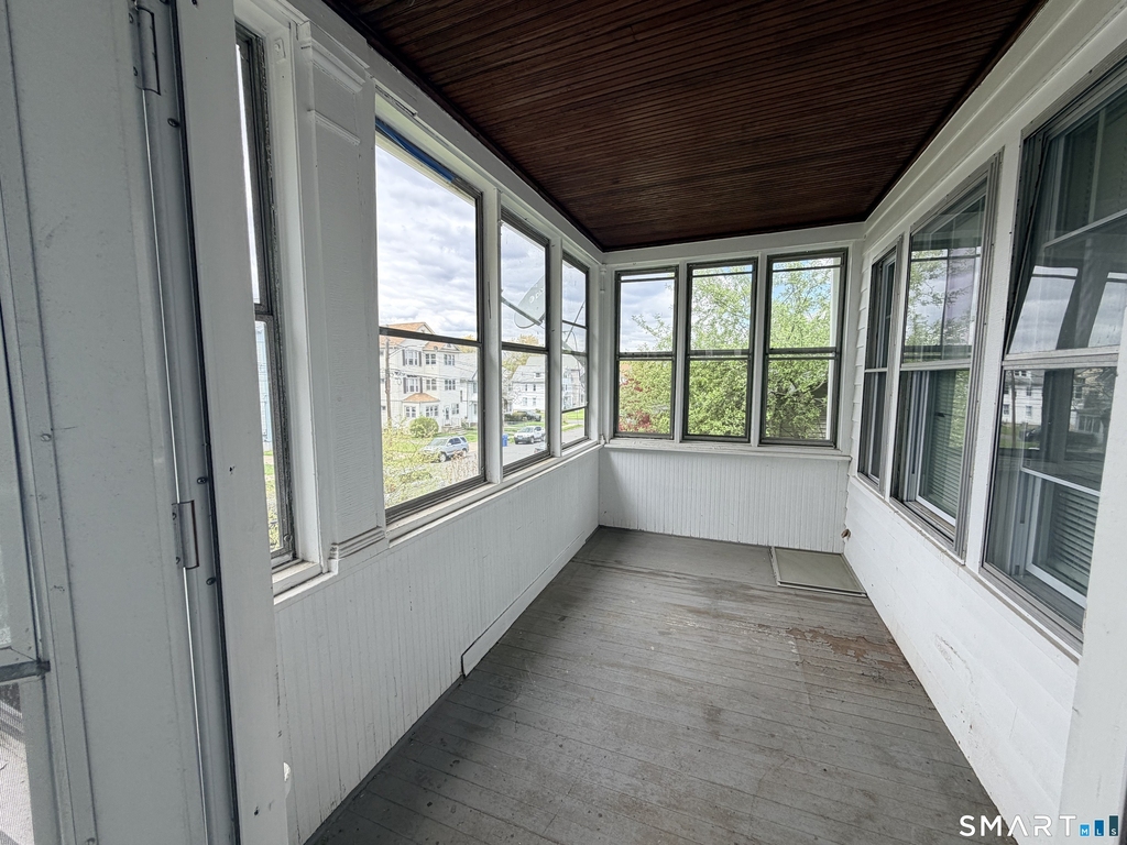 152 Lyons Street - Photo 8