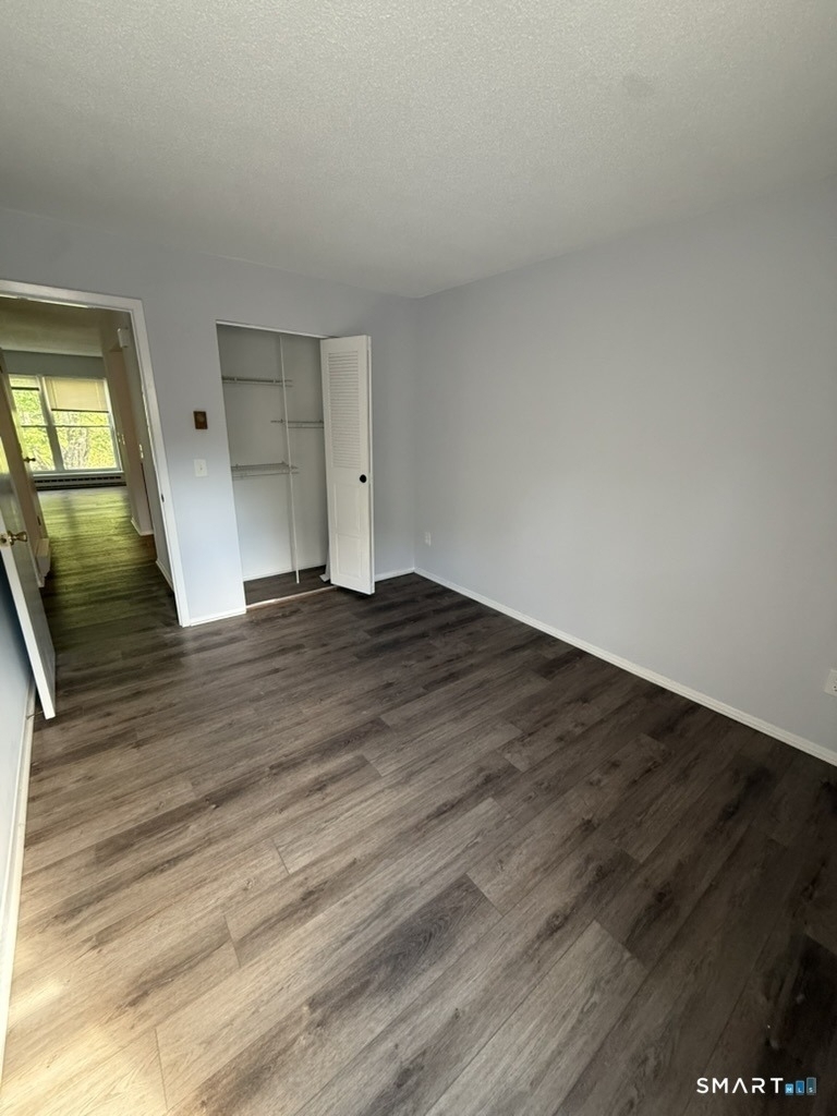 104 Wellington Drive - Photo 6