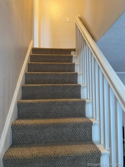 334 Summit Street - Photo 11
